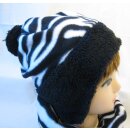 Ohrenmütze "Zebra" aus Fleece- und Plüschstoff schwarz/weiß